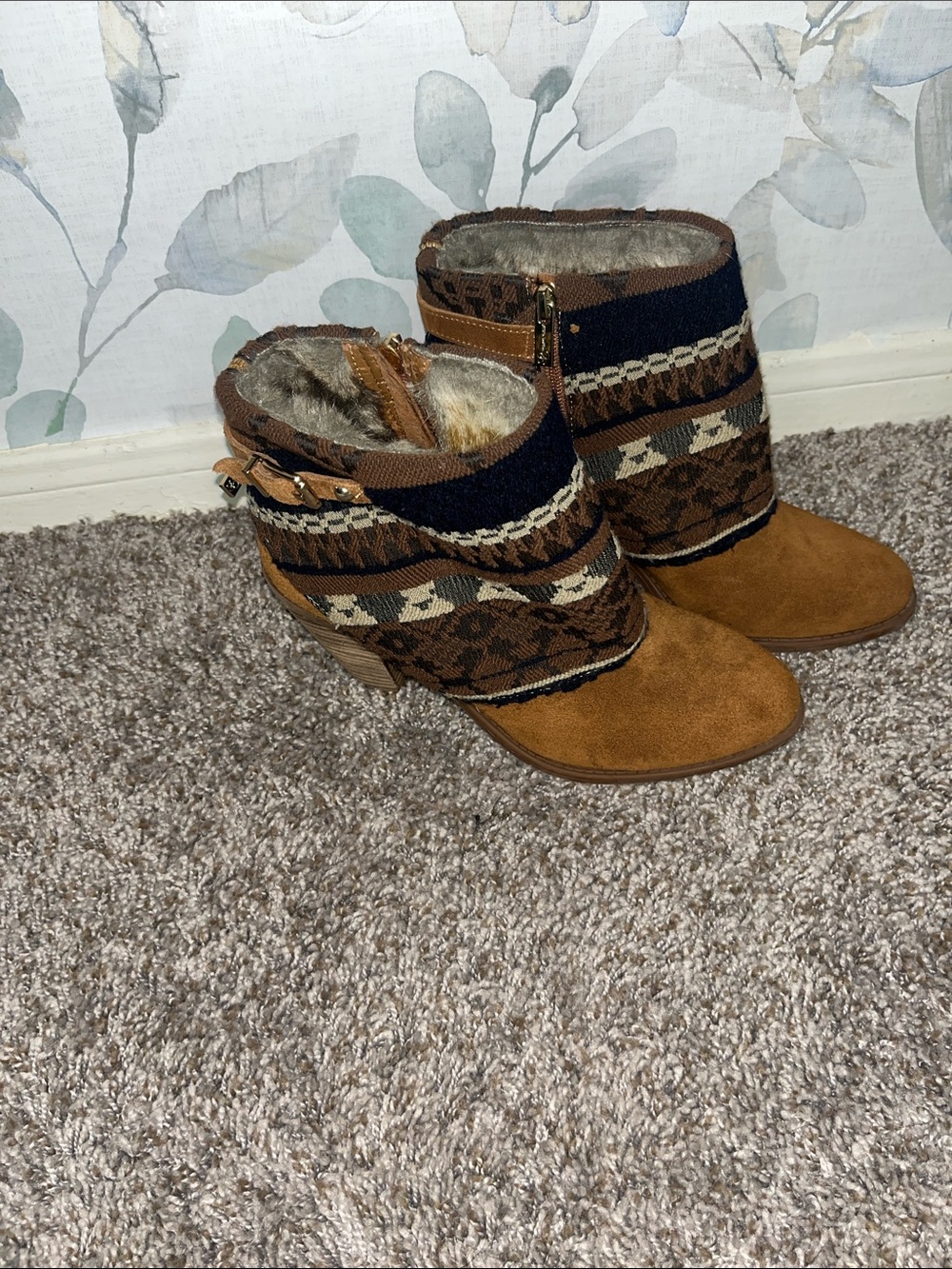 Jessica Simpson Tan Knit-Trim Ankle Booties